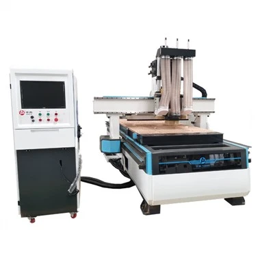 Due mandrini con unità di alesatura Nesting Machine CNC